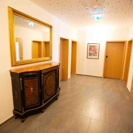 Heilbronner Hotel Am Schoenen Theater Luaran gambar