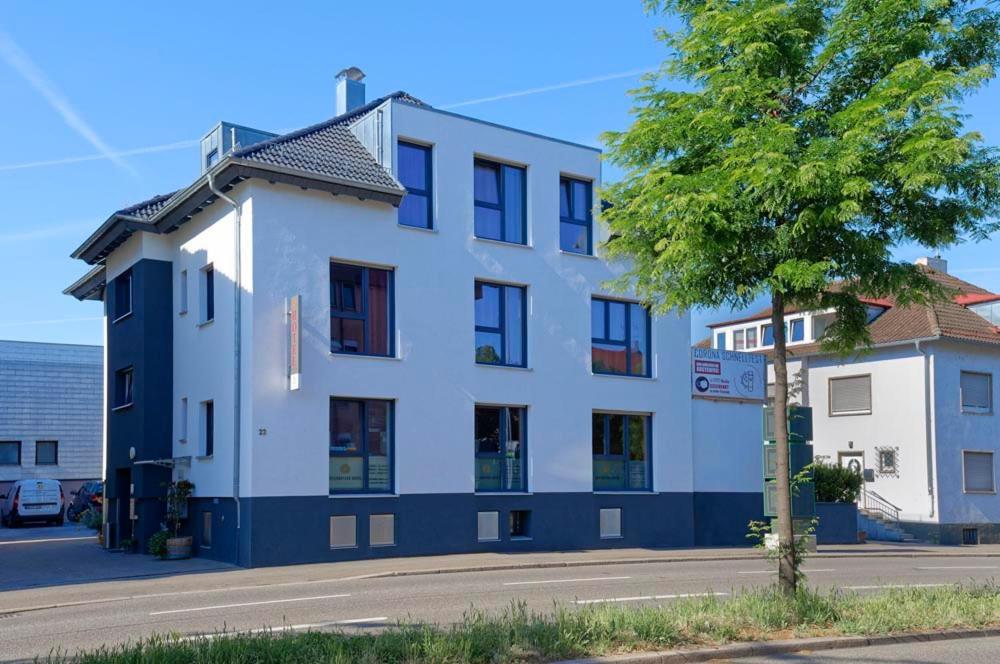 Heilbronner Hotel Am Schoenen Theater Luaran gambar