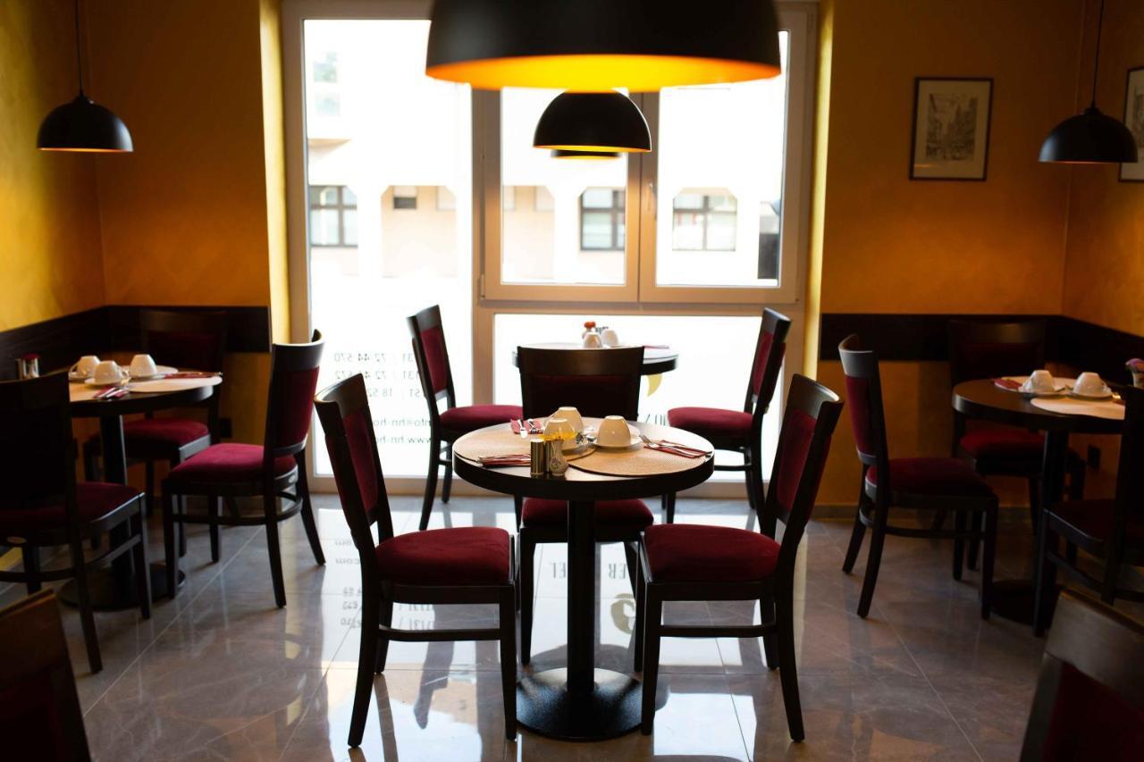 Heilbronner Hotel Am Schoenen Theater Luaran gambar